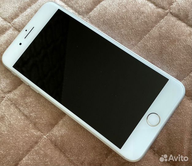Телефон iPhone 8 plus