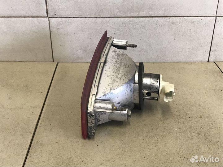 Фонарь задний внутренний правый Primera P12E 2002