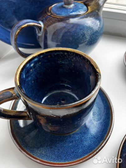 Чайник с чашками