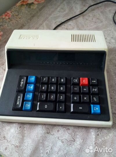 Калькулятор Электроника мк59