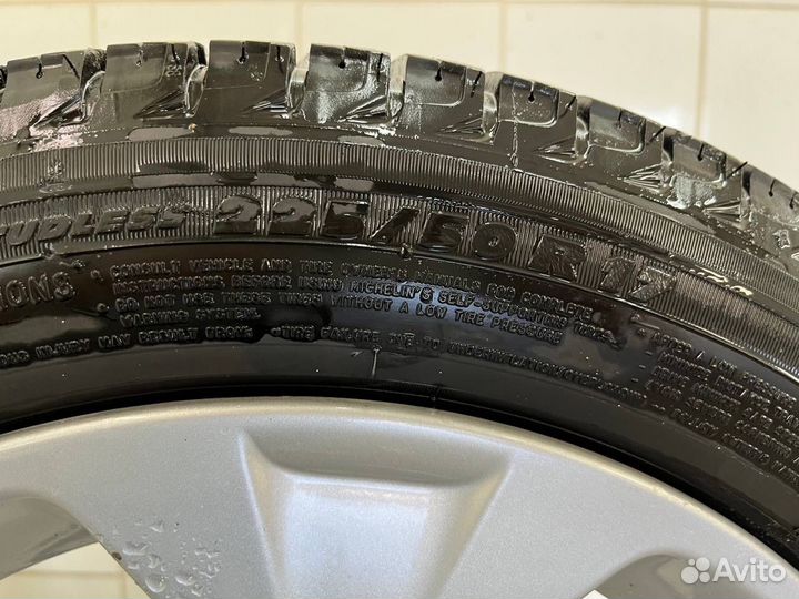 Michelin X-Ice XI3 225/50 R17 91H