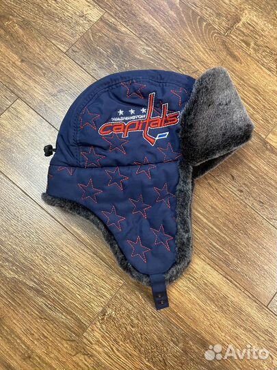 Шапка ушанка capitals