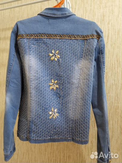 Джинсовая куртка для девочки