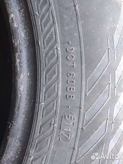 Nokian Tyres Hakka Blue 215/65 R16