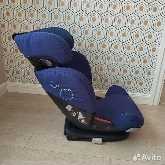 Автокресло maxi cosi 15-36 кг isofix