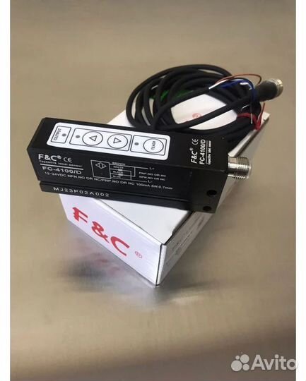 Датчик прозрачной этикетки, щелевой