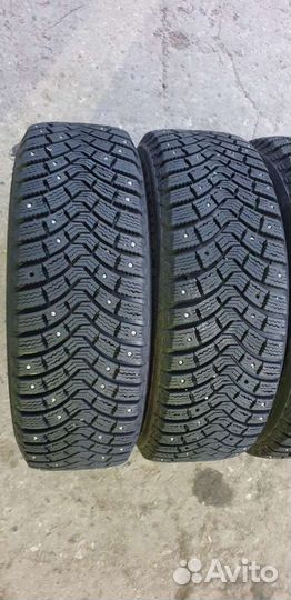 Michelin Latitude X-Ice North 2 215/50 R17 95T