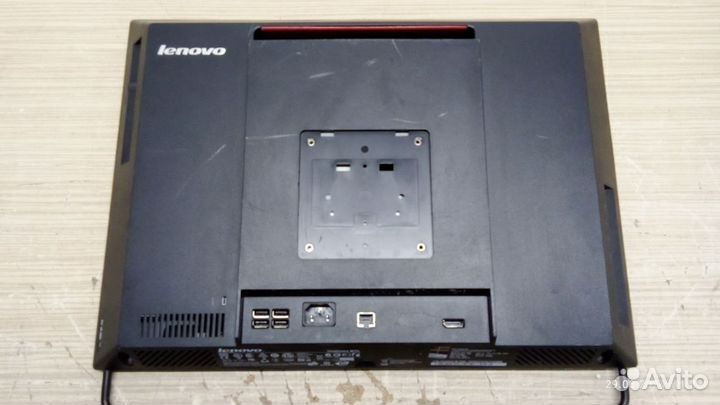 Моноблок lenovo ThinkCentre M72z i3-3210/4Gb