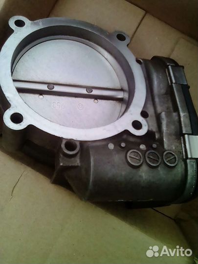 Дроссельная заслонка:WV 4.2, AudiQ7,4l,Bar 4.2-AHQ