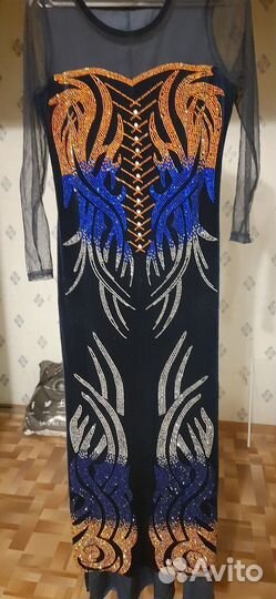 Костюм для фигурного катания