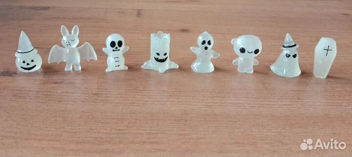 Светящиеся миниатюрные фигурки на Хэллоуин