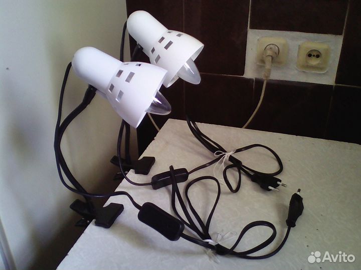 Лампа настольная