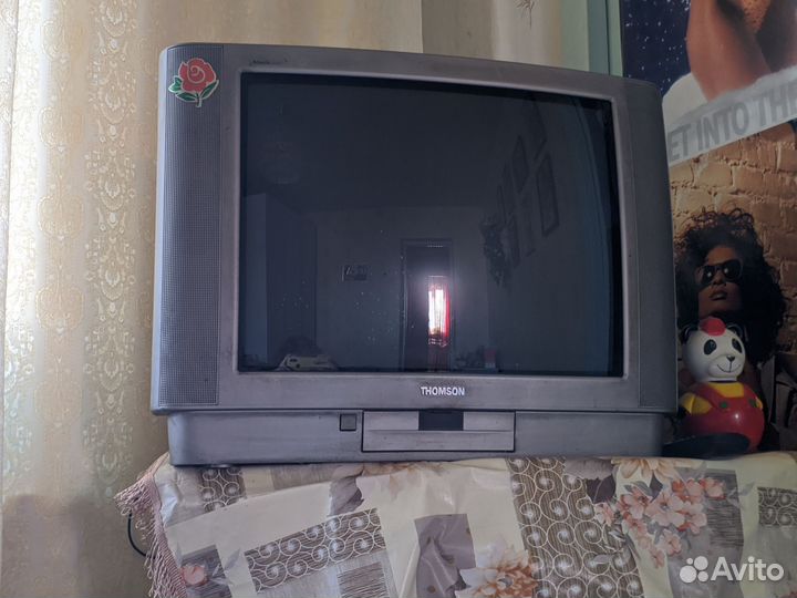 ЭЛТ телевизон thomson 21DG13KG