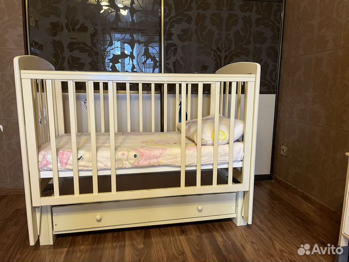 Детская кроватка Лилия Лель с матрасом