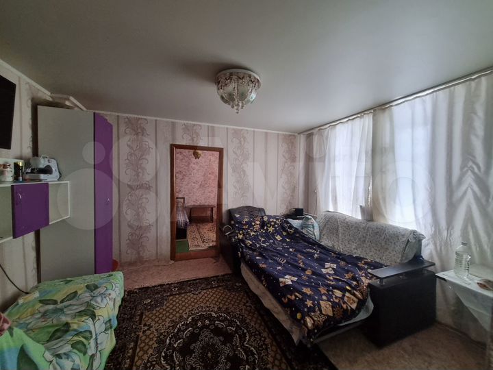 3-к. квартира, 60 м², 1/1 эт.