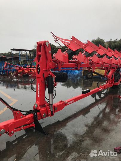Плуг Berkoot 8к (6+1+1) on-land, 2023