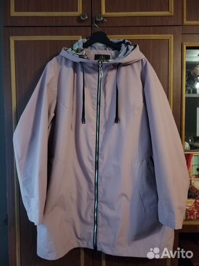 Куртка ветровка женская