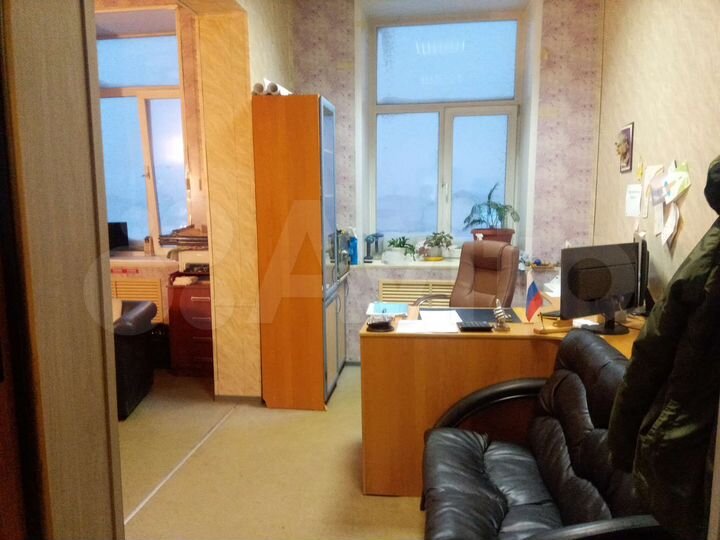 Здание под офис гостиницу