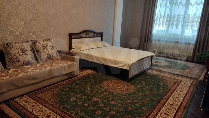 1-к. квартира, 70 м², 3/5 эт.