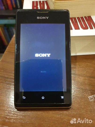 Смартфон Sony Xperia E Dual