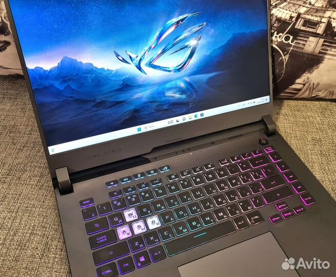 Asus ROG Strix 32GB / Ryzen 7 5800H / RTX 3060