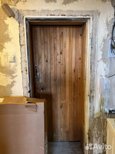 Металлическая дверь бу 860 2050