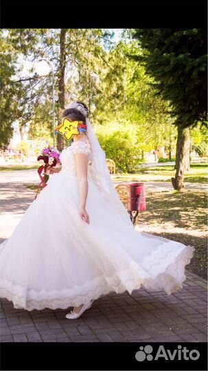 Свадебное платье