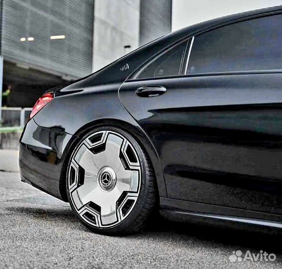 Кованые диски R22 на Mercedes-Benz W222 W223