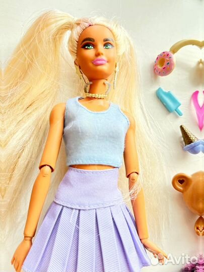 Кукла Barbie Экстра Блондинка с хвостиками GYJ77