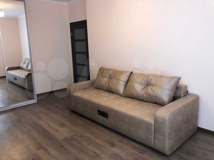 2-к. квартира, 56 м², 11/17 эт.