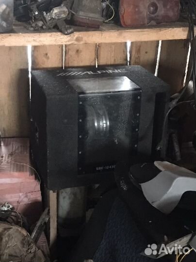 Сабвуфер alpine