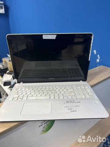 Sony svf152a29v