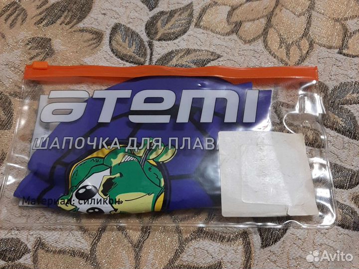 Шапочка для мальчика от 6 до 9 лет