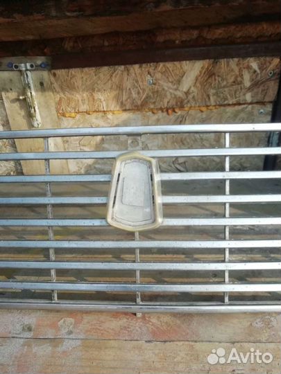 Решетка радиатора