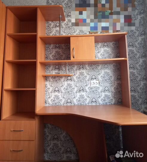 Компьютерный стол