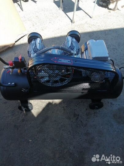 Компрессор воздушный 100л 450 л/мин 10 бар 2,5 кВт