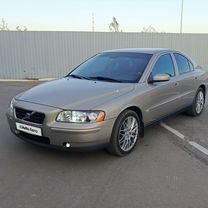 Volvo S60 2.4 AT, 2004, 219 000 км, с пробегом, цена 980 000 руб.