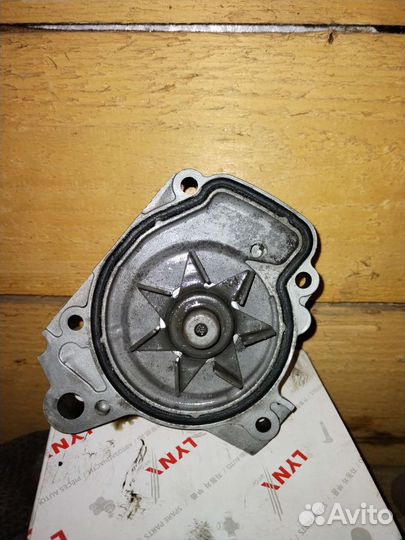 Водяная помпа Honda шрв