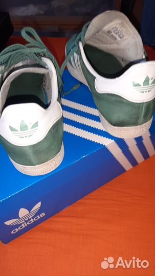 Кроссовки adidas. 40 размер