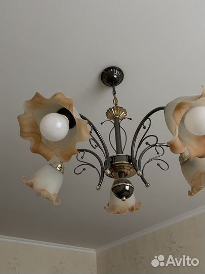 Люстра потолочная