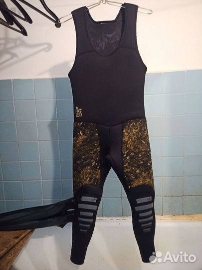 Гидрокостюм для подводной охоты 9мм sargan