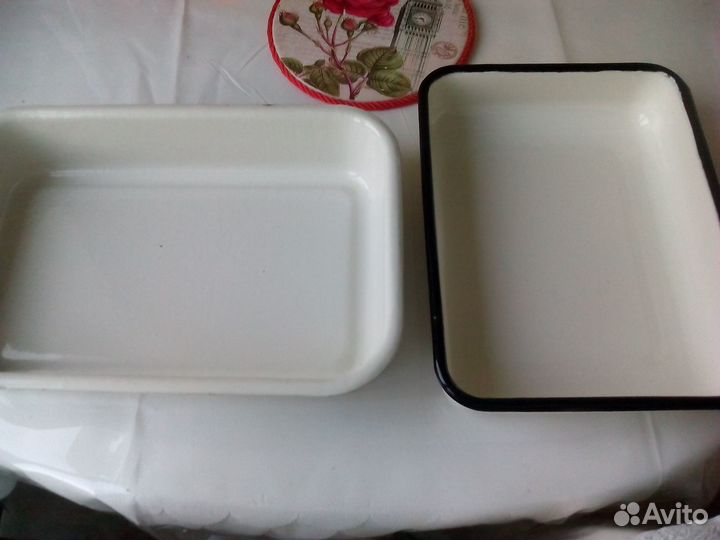 Лотки эмалированные СССР 2шт