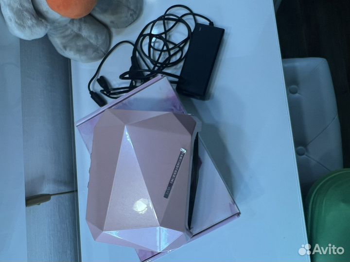 Лампа для маникюра