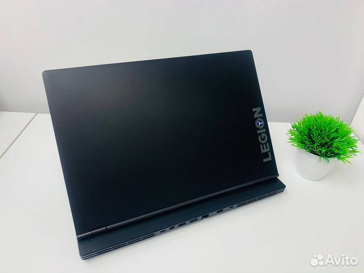 Игровой ноутбук Lenovo Legion