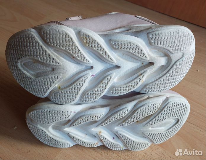 Кроссовки для девочки 27 размер