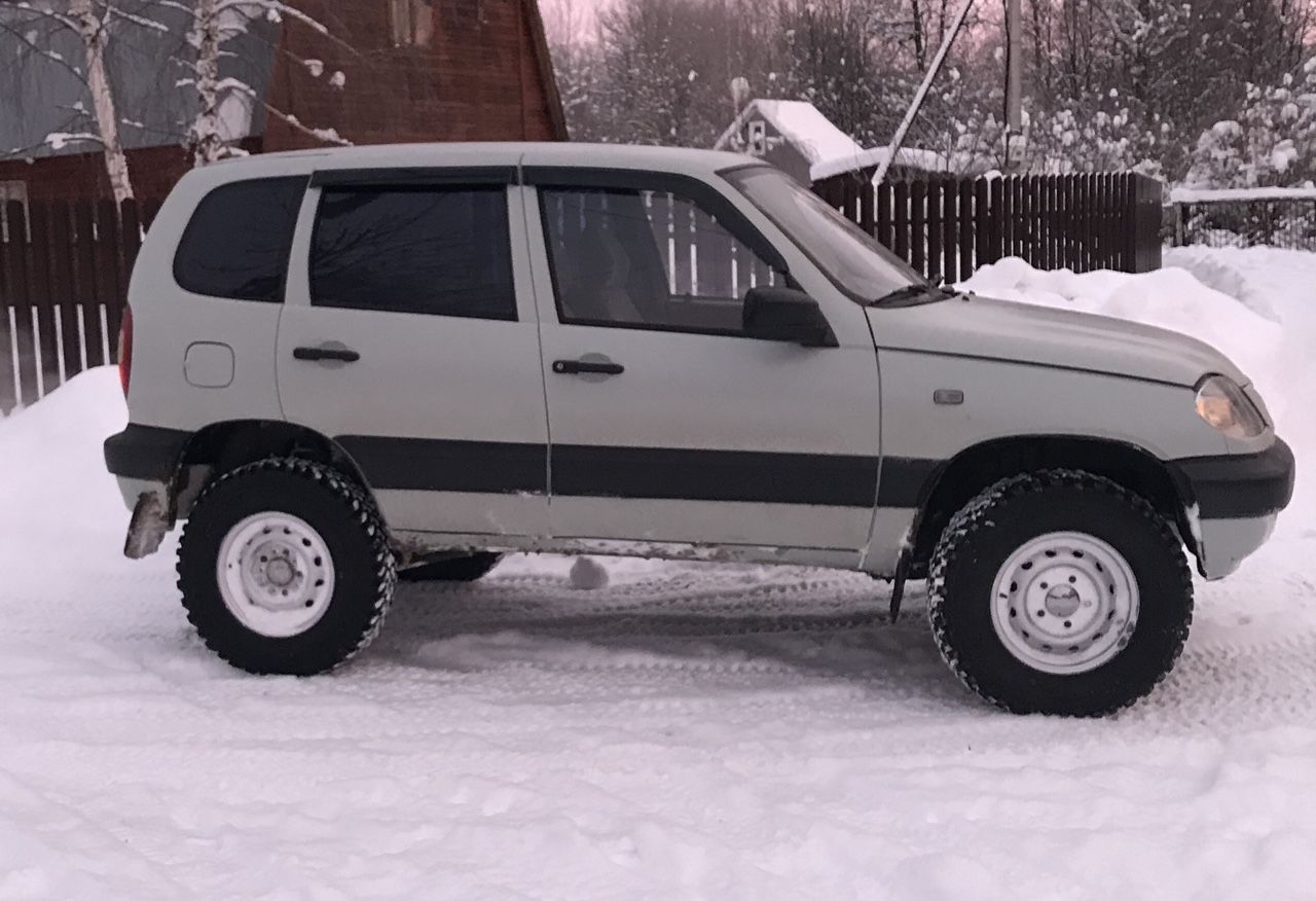 Chevrolet Niva: фото владельца