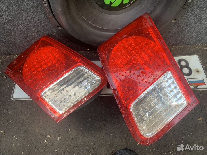 Задние фонари в крышку багажника Civic 7
