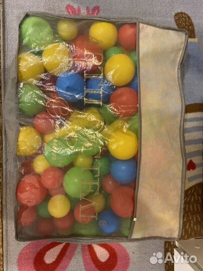 Шарики в бассейн