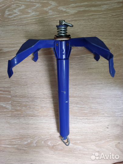 Лодка Hunter 330 A, мотор Tohatsu 3.5, аксессуары