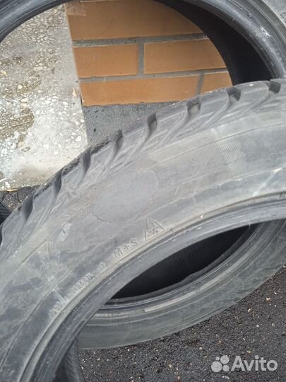 Yokohama Ice Guard Stud IG55 215/55 R18 95T